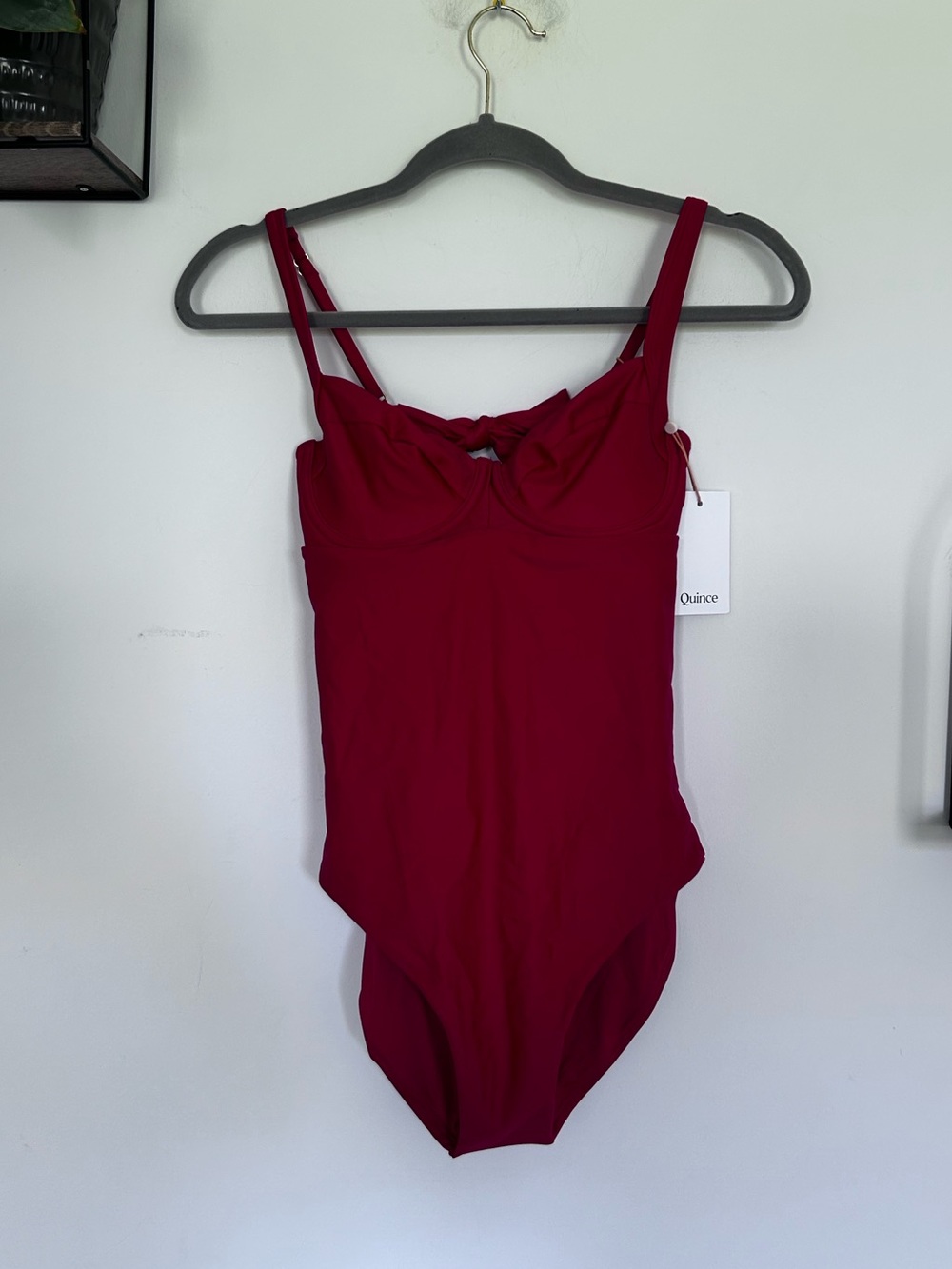 NWT Quince Cherry Red‎ Italian Underwire One-Piece Swimsuit Size Medium